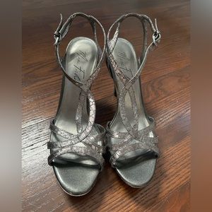 Marc Fisher platform heels